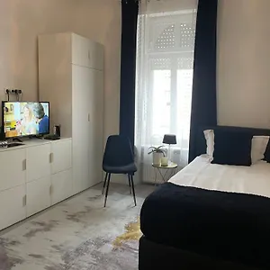 Guest house Executive Single With En-suite In Centre, Luxembourg